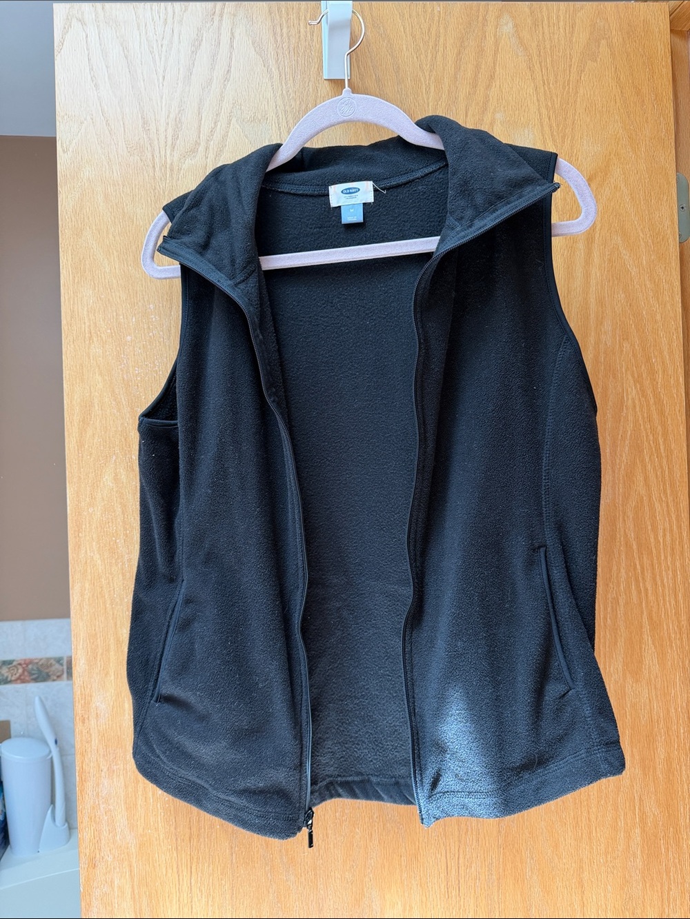 Old Navy Black Fleece Vest
